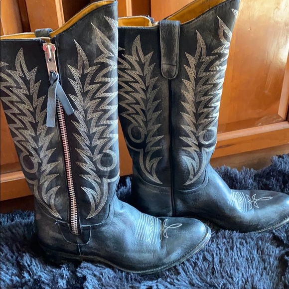 Old Gringo Other - Cute black Razz Old Gringo boots